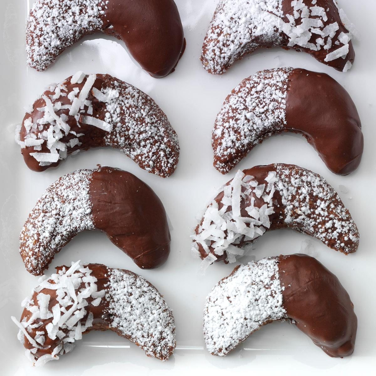 Chocolate Almond Crescents Exps34341 Sd142780c08 08 4bc Rms 3