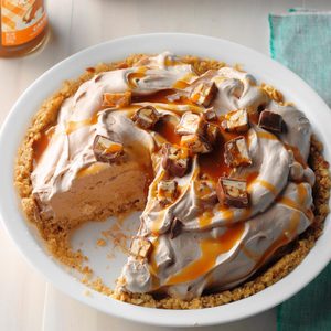 Chocolate Caramel Hazelnut Pie