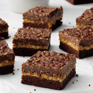 Chocolate & Peanut Butter Crispy Bars