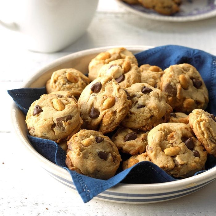 Chocolate Peanut Cookies