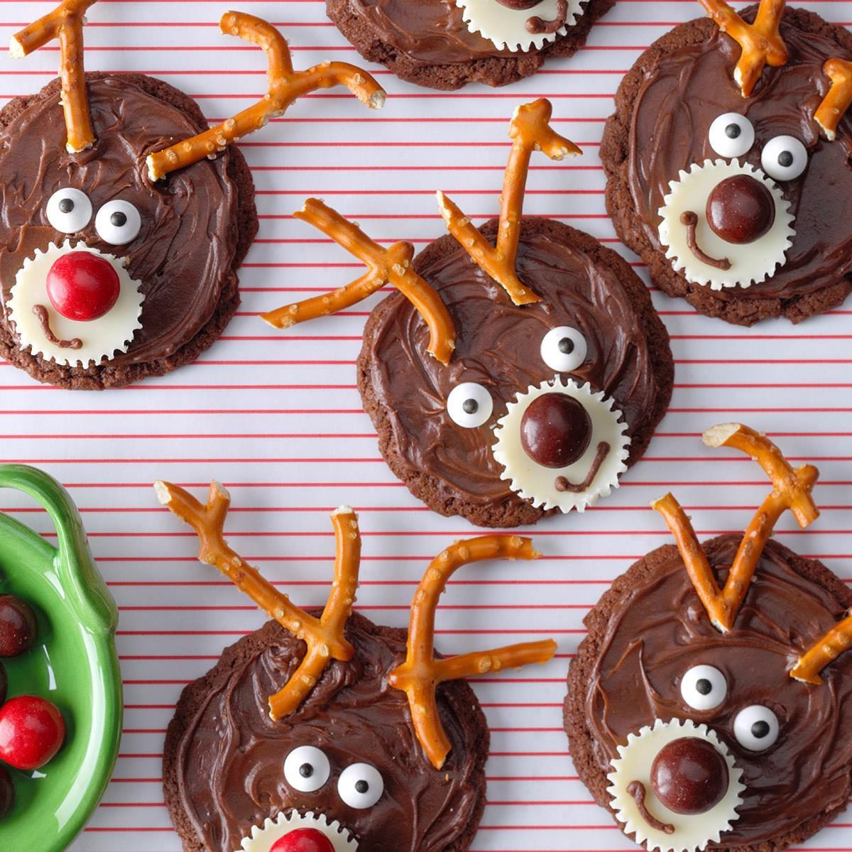 Chocolate Reindeer Cookies Exps Hccbz18 41535 B04 23 5b 5