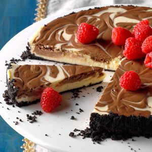 Chocolate Swirled Cheesecake