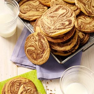 Chocolate-Swirled Peanut Butter Cookies