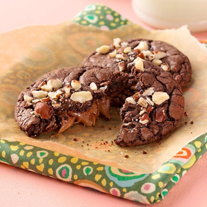 Chocolaty Caramel Cookies