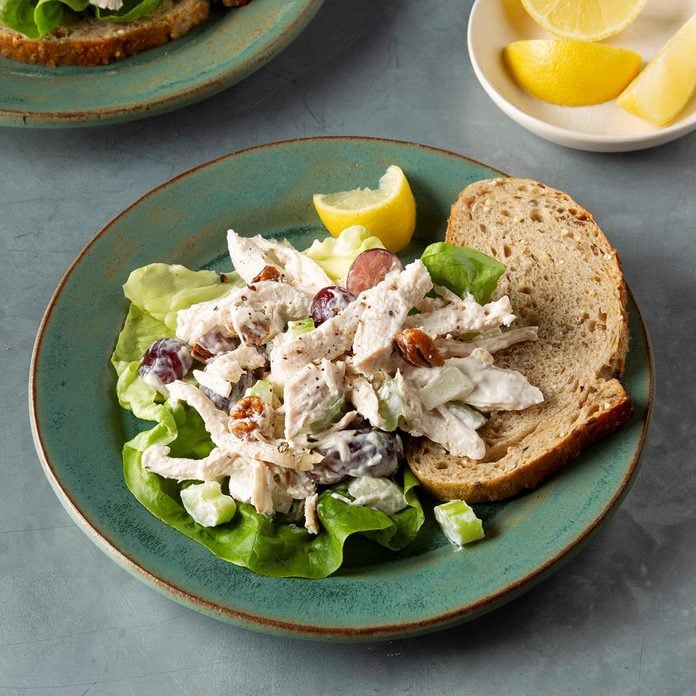 Chunky Chicken Salad With Grapes And Pecans