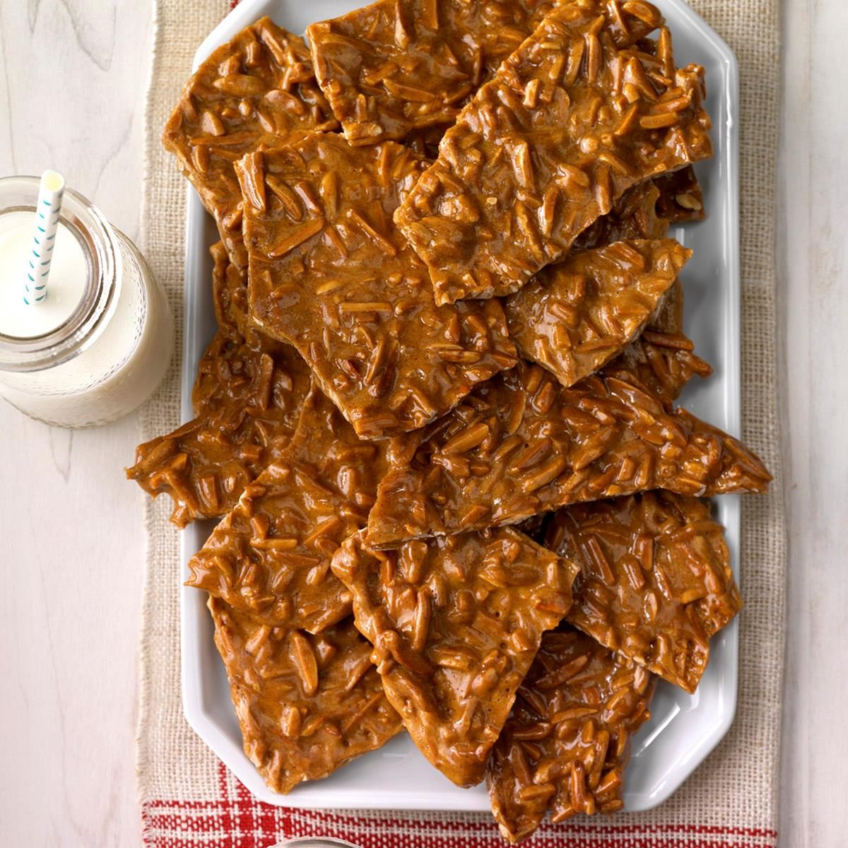 Cinnamon Almond Brittle Exps Thd17 30873 C08 10 2b 2