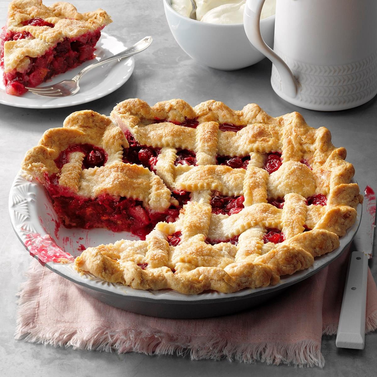 Citrus Cranberry Pie Recipe: How to Make It