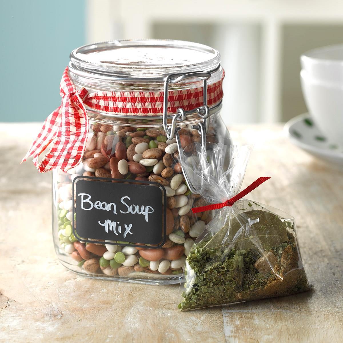 Easy DIY Bean Soup Mason Jar Gift