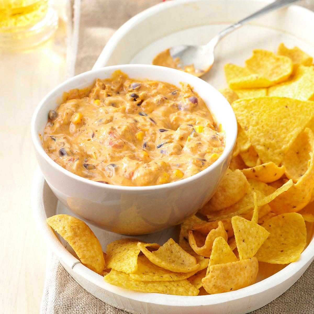 The 8 Best Chip and Dip Bowls and Platters, Tested and Reviewed