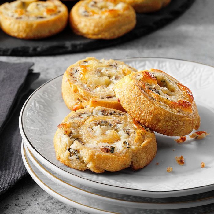 Crab ‘n’ Cheese Spirals