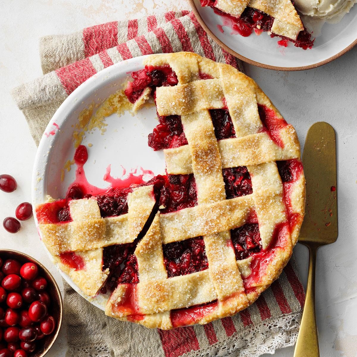 Cran-Raspberry Pie