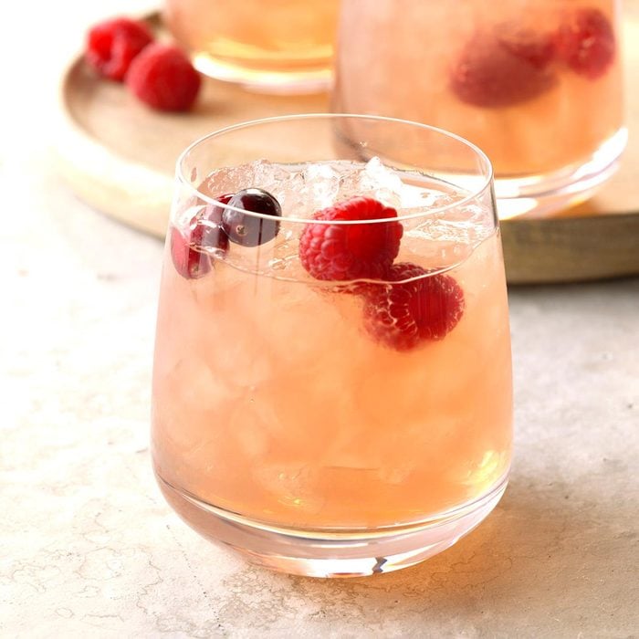 Cranberry Sparkler Cocktails