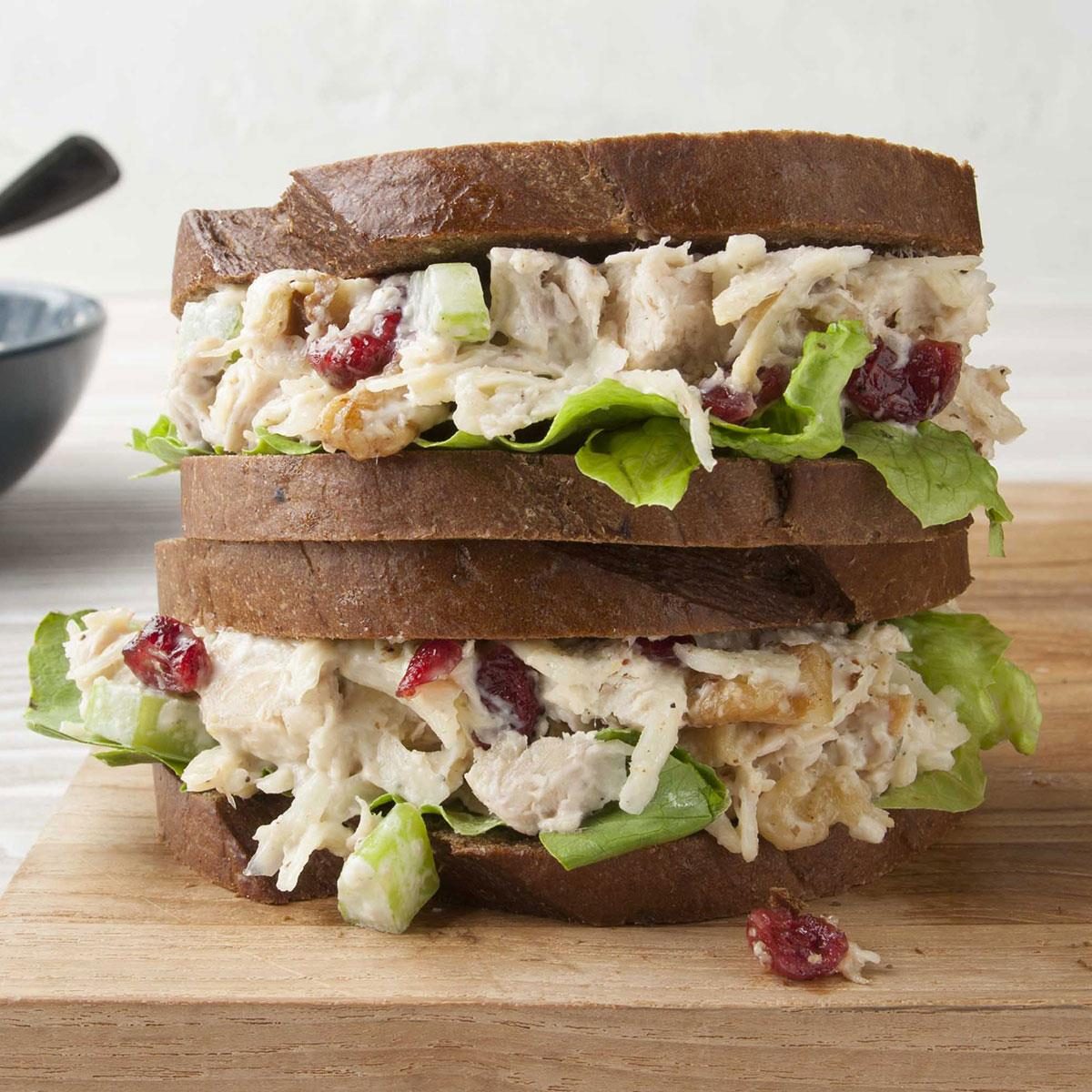 Chilled Grilled Chicken Sub Sandwich Nutrition and Description