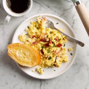 Scrambled Eggs with Cream Cheese