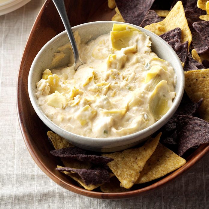 Creamy Artichoke Dip Exps Hscbz16 34942 C07 14 3b 2