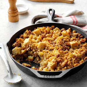 Deluxe Cornbread Stuffing