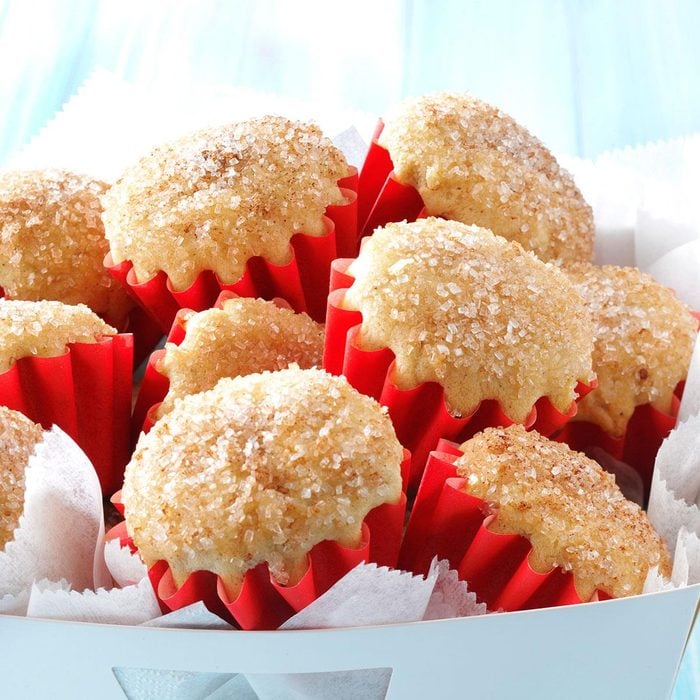 Doughnut Muffins Exps167247 Sd132778d04 10 4bc Rms 6