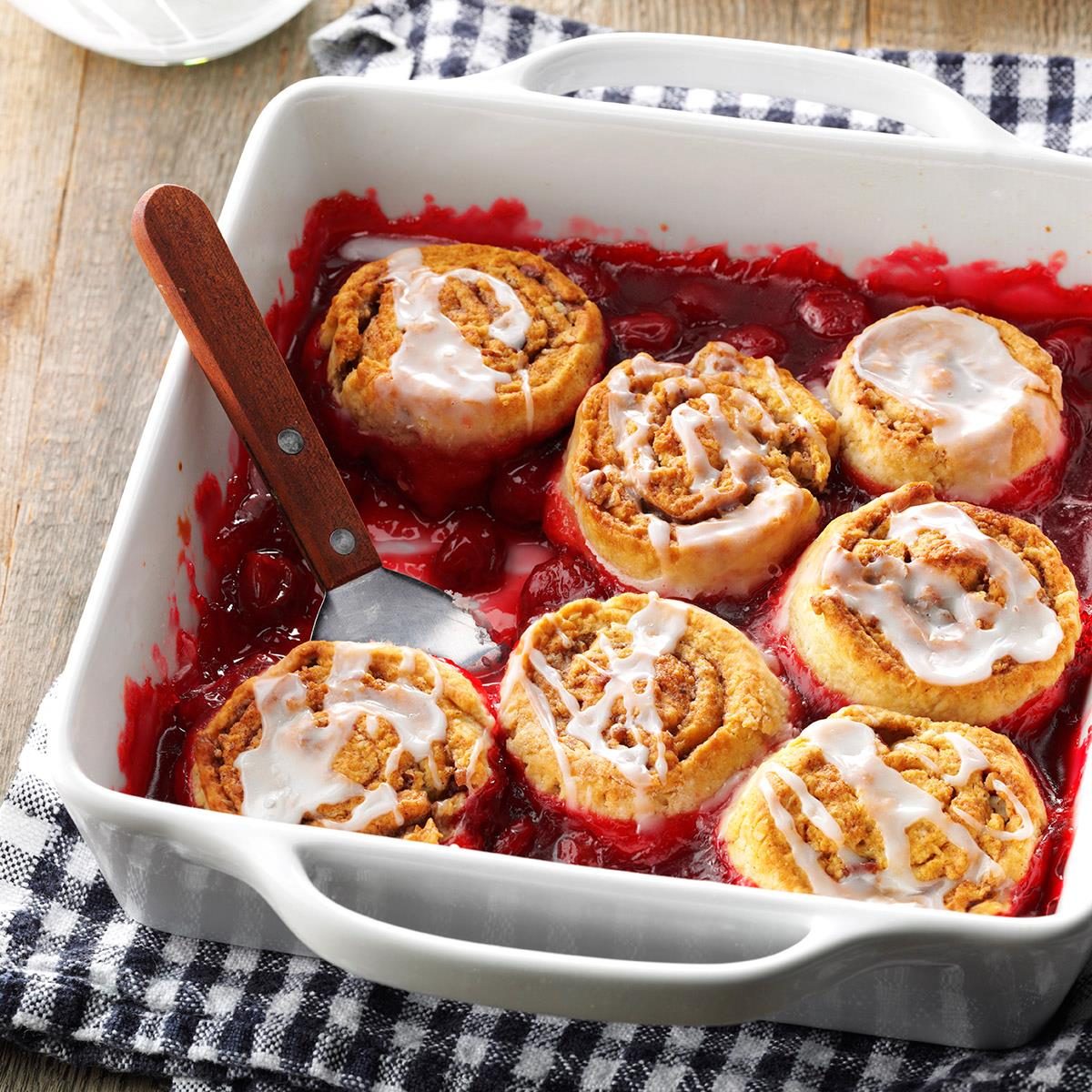 Cinnamon Roll Cherry Cobbler