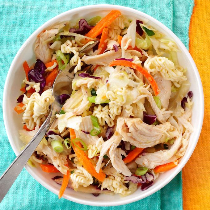 Easy Asian Style Chicken Slaw Exps165287 Th143191b11 26 7bc Rms 5