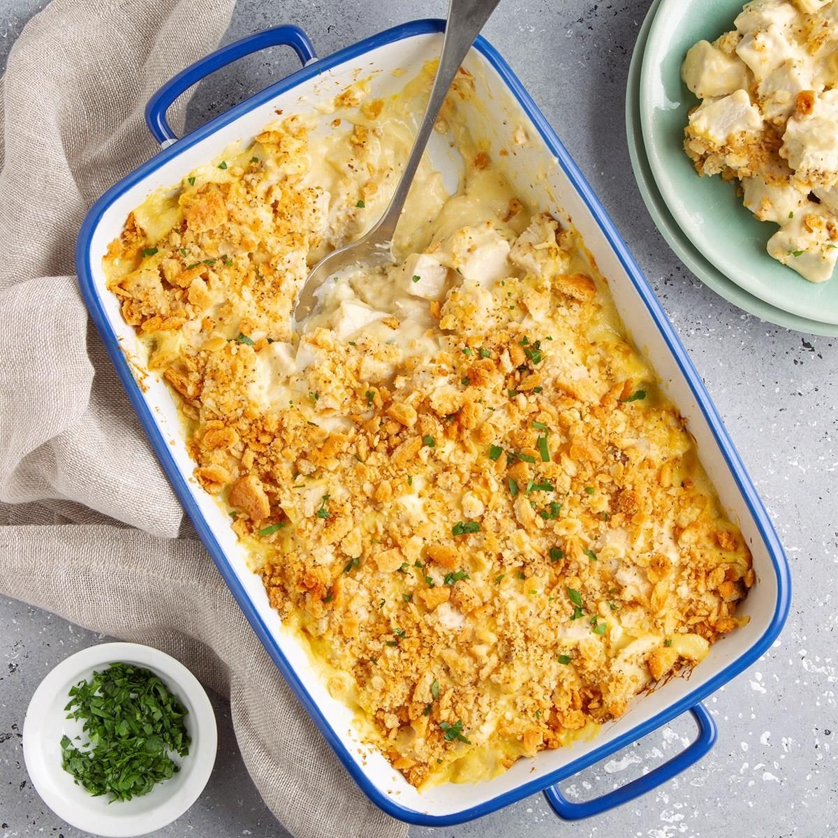 Easy Chicken Casserole Exps Ft21 8141 F 0616 1 21