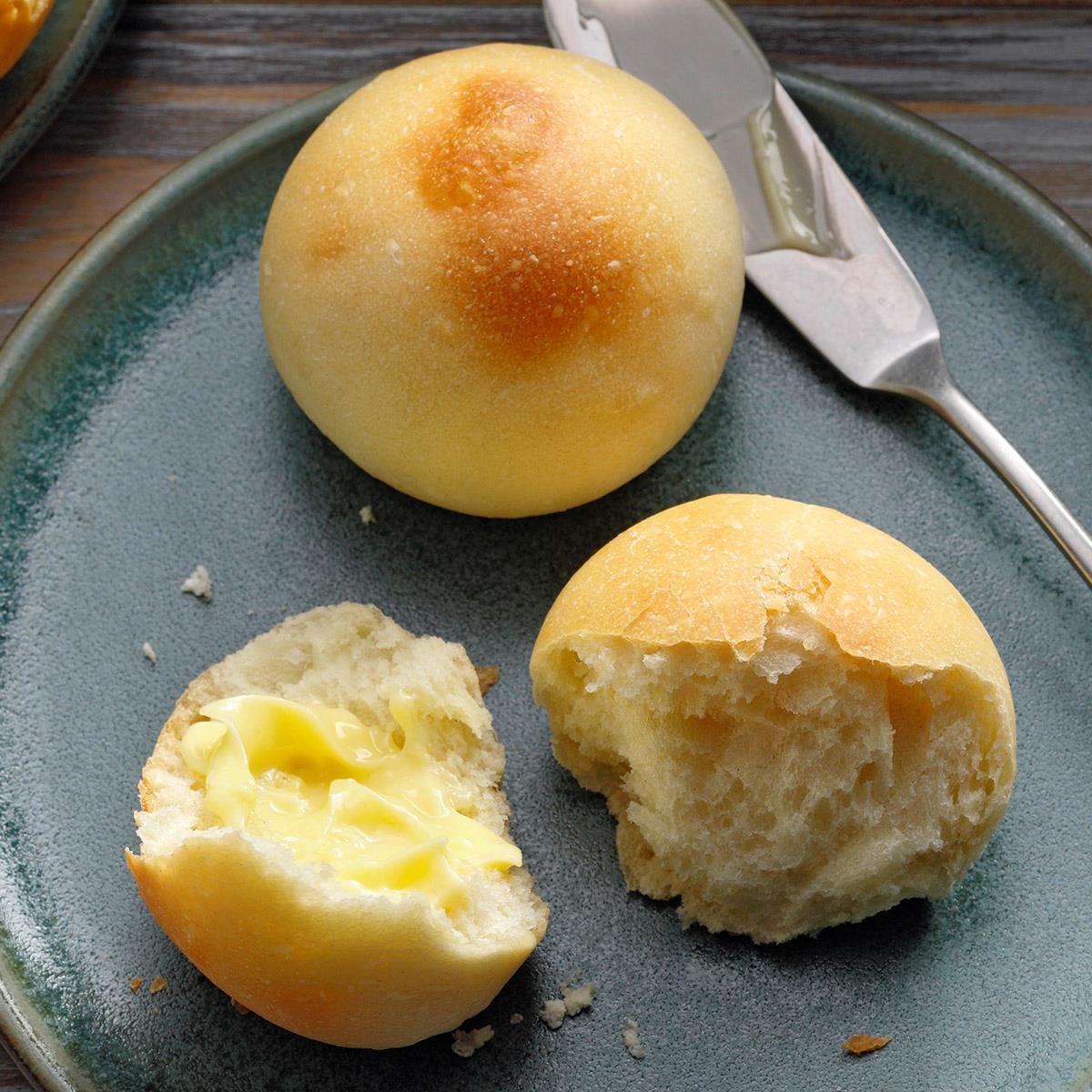 Easy Yeast Rolls Exps Thca22 50455 B E10 21 1b