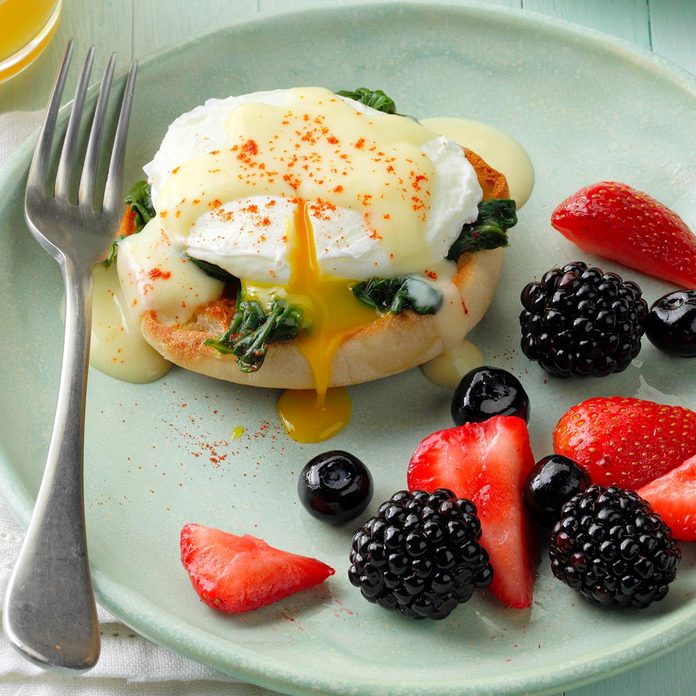 Eggs Florentine Exps Diydap21 21241 B04 07 1b