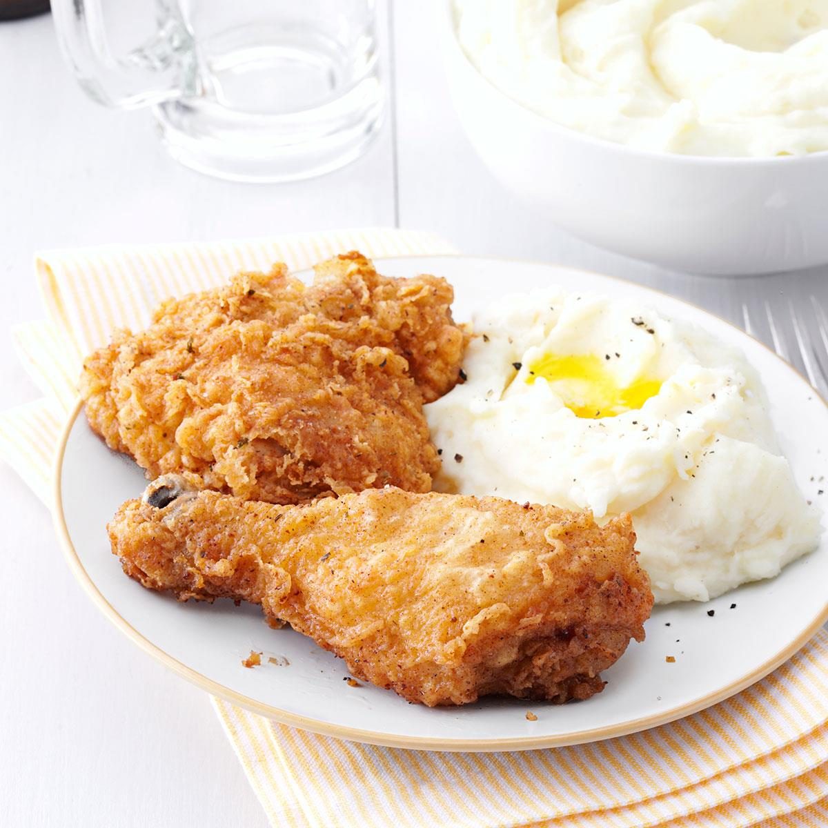 TRYING ICE CREAM FRIED CHICKEN 