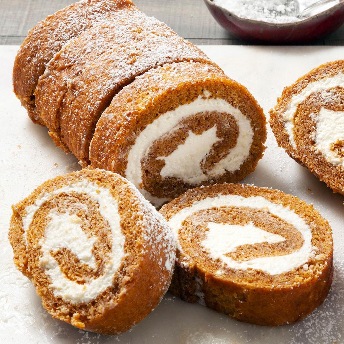 Pumpkin Roll Recipe - I Heart Eating