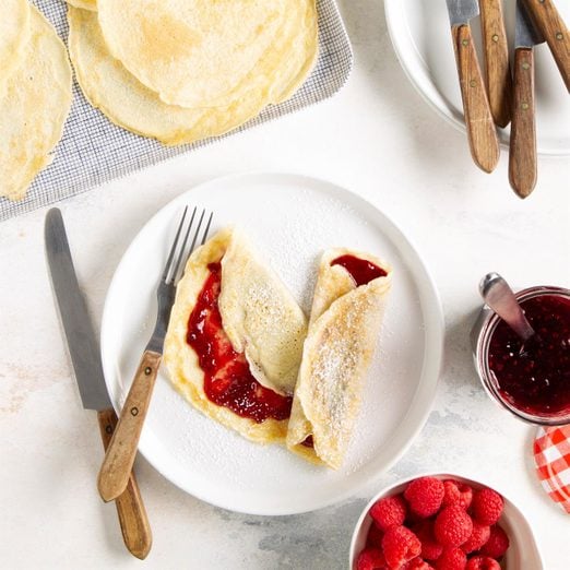 Festive French Pancakes Exps Ft21 30764 F 1111 1