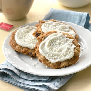 Frosted Oatmeal Cookies