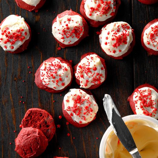 Frosted Red Velvet Cookies Exps Hca19 71820 D02 21 10b 3