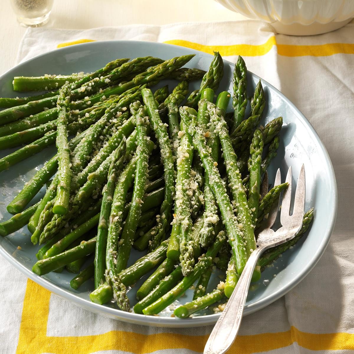 Garlic Parmesan Asparagus