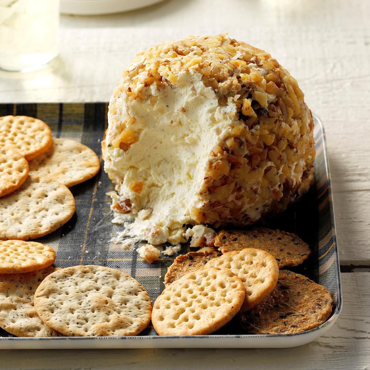 The First Cheese Balls Made with Organic Cheese