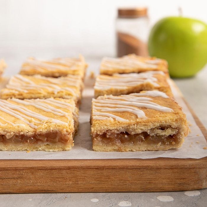 Glazed Apple Pie Bars Exps Ft22 19064 St 07 20 1