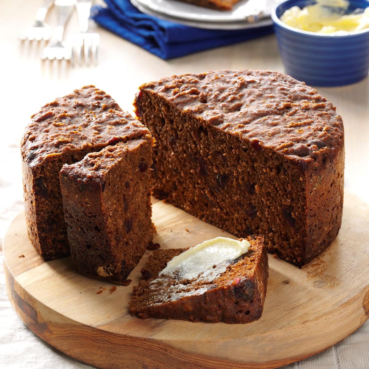 Gooey Old-Fashioned Steamed Molasses Bread