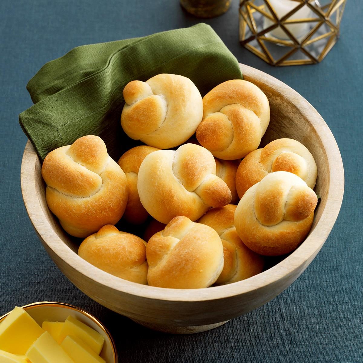 Goes with Beef and Rice Soup: Grandma's Yeast Rolls