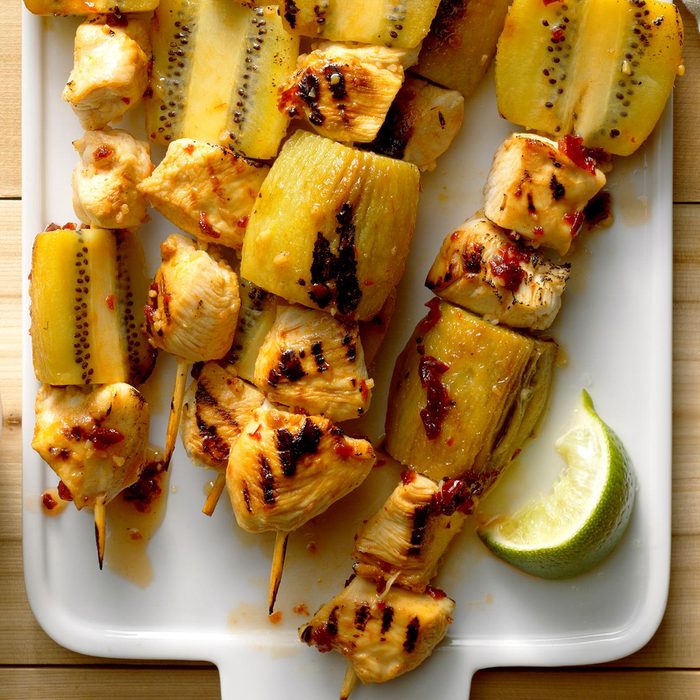 Grilled Kiwi Chicken Kabobs With Honey Chipotle Glaze Exps Thso17 145457 B04 20 1b 6