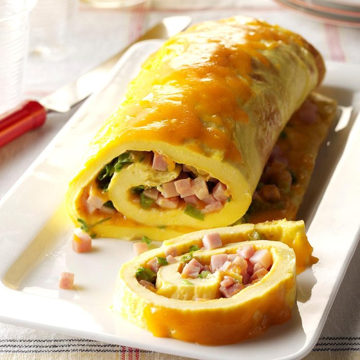 Ham 'n' Cheese Omelet Roll