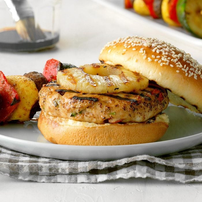 Hawaiian Turkey Burgers Recipe: How to Make It