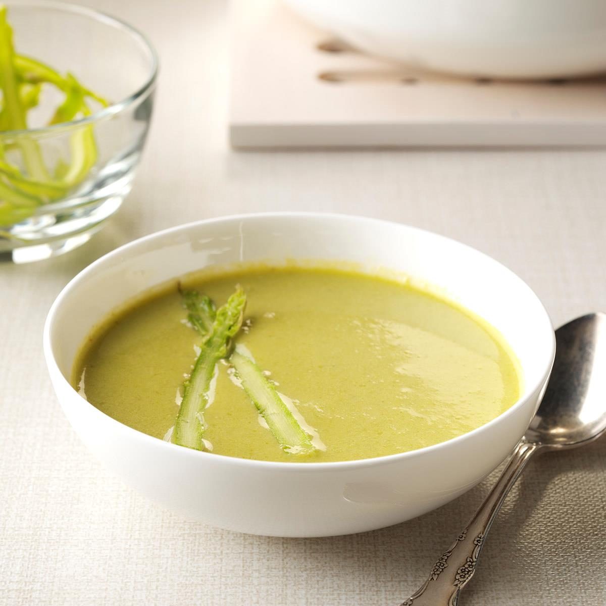 Hazelnut Asparagus Soup Exps Tham17 198291 C11 11 3b 1