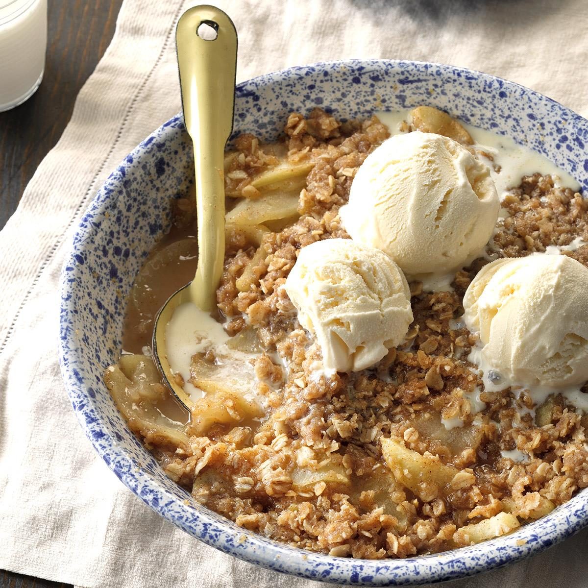 Healthy Apple Crisp Exps Hrbz16 39636 D09 07 5b 9