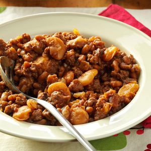 Hearty Beans with Beef