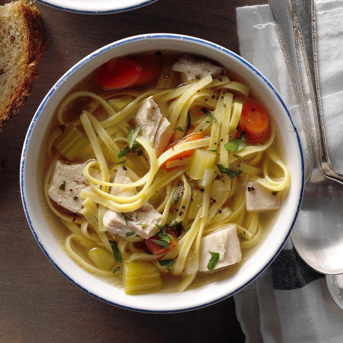 Hearty Homemade Chicken Noodle Soup Exps Sscbz18 25438 B10 18 3b 9
