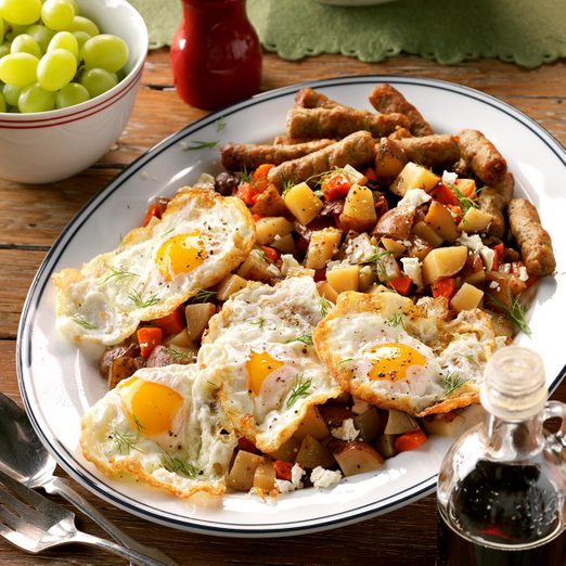 Hearty Slow Cooker Breakfast Hash Exps Thd17 201061 D08 10 10b 1