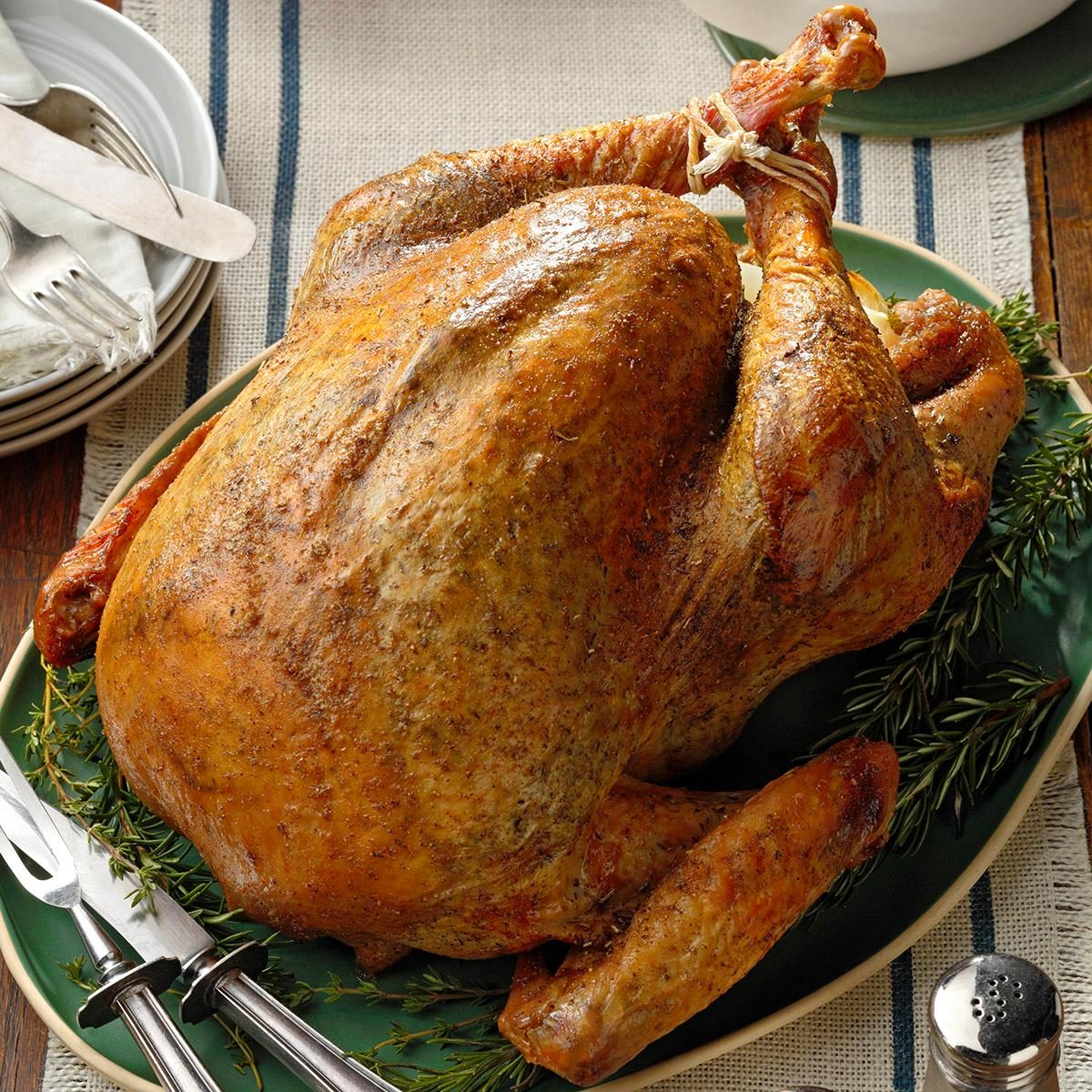 Herb Rubbed Turkey Exps Thca22 16267 B E10 21 4b