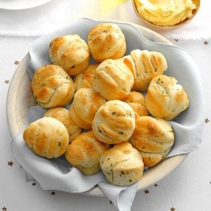 Herbed Accordion Dinner Rolls