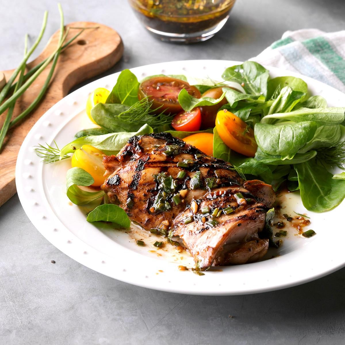 Herbed Balsamic Chicken Exps Sdas17 139487 D04 04 2b 2