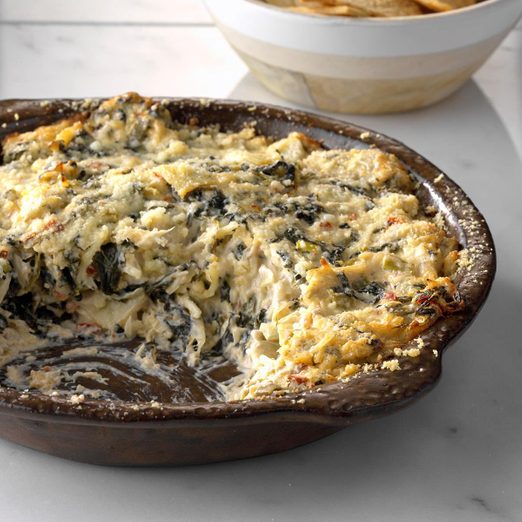 Hot Chipotle Spinach And Artichoke Dip With Lime Exps Tham18 206492 C11 14 4b 3