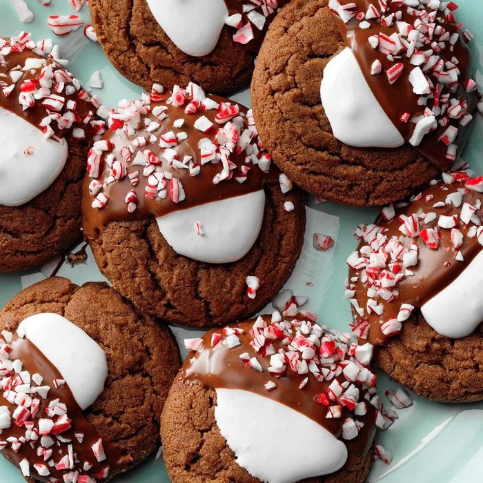 Hot Chocolate Peppermint Cookies Exps Hcbz22 152253 P3 Md 06 02 3b