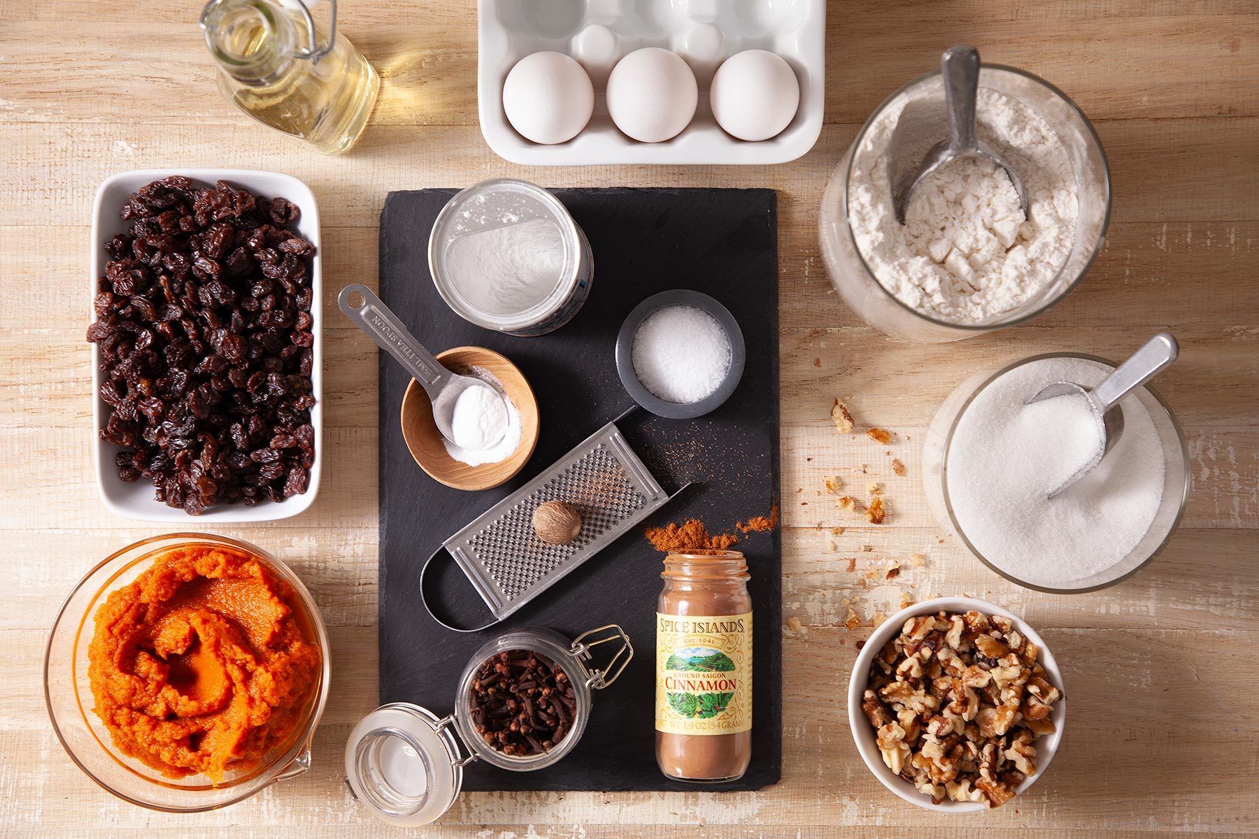 Ingredients for pumpkin muffin
